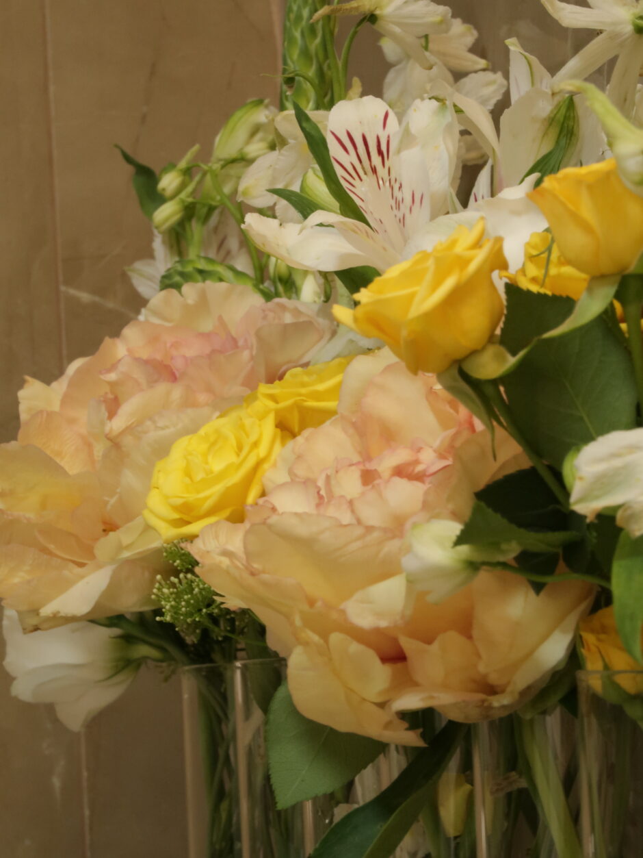 Peonie                    Yellow/Pink - Image 2
